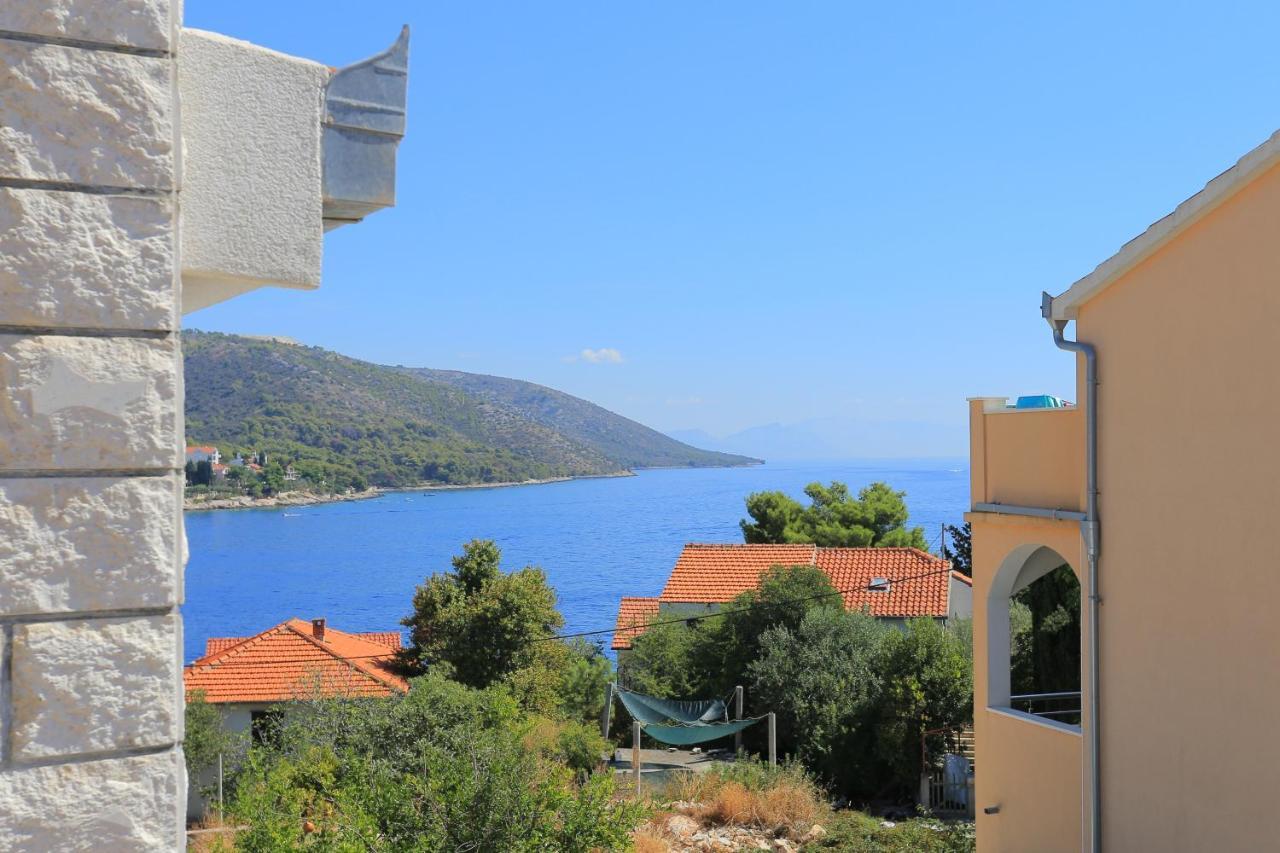 Apartments By The Sea Businci, Ciovo - 9450 特罗吉尔 外观 照片